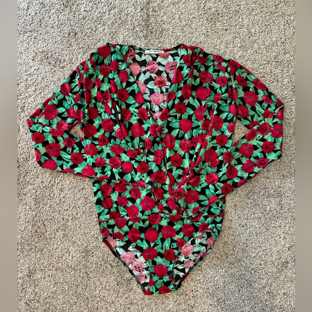 Zara Trafaluc Rose Bodysuit (S)